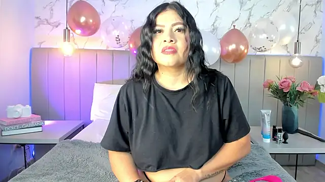 Snapshot of Amber_Santana chatting on 21, 10, 2025 Amber Santana online show from 21, 10, 2025