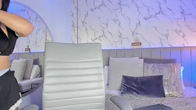 Amber Santana online show from 7, 1, 2026