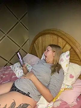 coupleyys online show from 21, 5, 2026