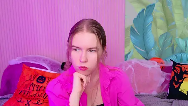 Alida Brice online show from 26, 10, 2025