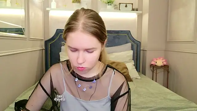 Alida Brice online show from 27, 11, 2025