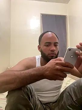 LeoPR00 online show from 18, 9, 2025