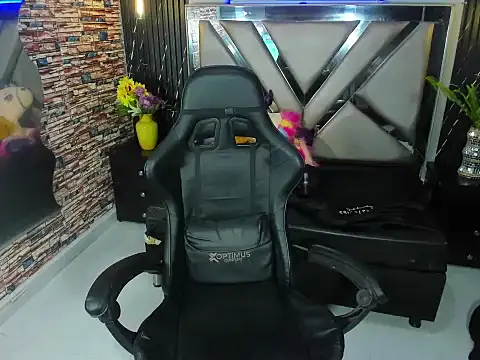 ElectrogoDdess online show from 23, 11, 2025