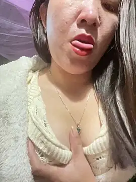 Snapshot of Luna-ass chatting on 27, 11, 2025 Luna-ass online show from 27, 11, 2025