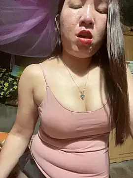 Snapshot of Luna-ass chatting on 18, 10, 2025 Luna-ass online show from 18, 10, 2025