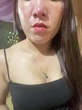 Snapshot of Luna-ass chatting on 8, 10, 2025 Luna-ass online show from 8, 10, 2025