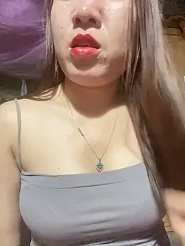 Luna-ass online show from 4, 3, 2026