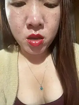 Luna-ass online show from 5, 2, 2026