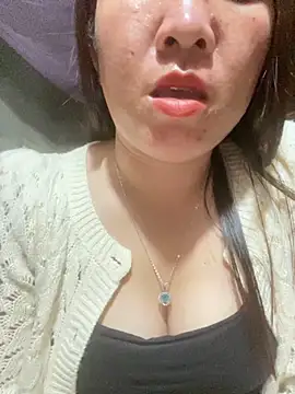 Snapshot of Luna-ass chatting on 18, 11, 2025 Luna-ass online show from 18, 11, 2025