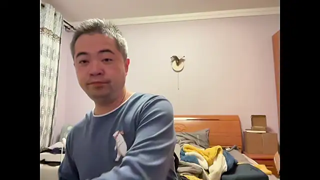 Snapshot of Mr_Dog chatting on 1, 12, 2025 Mr Dog online show from 1, 12, 2025