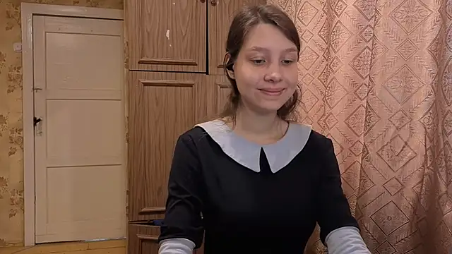 QutieDaSweet online show from 28, 10, 2025