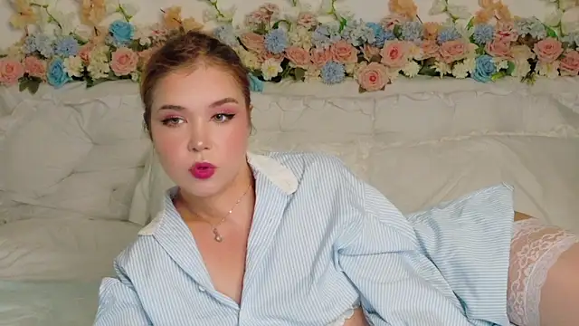 Lilith Bonheur online show from 19, 2, 2026