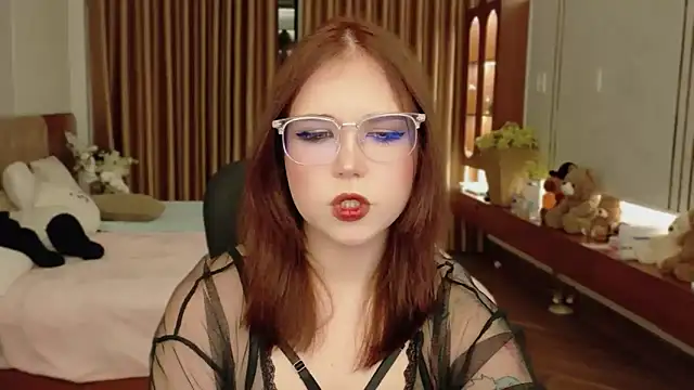 Lilith Bonheur online show from 13, 5, 2026
