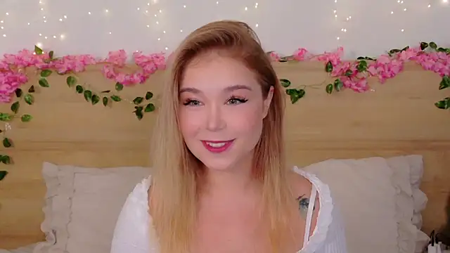 Lilith Bonheur online show from 23, 10, 2025