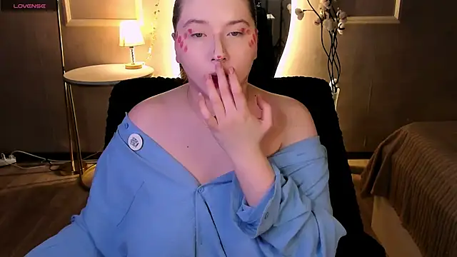 Selena Muse online show from 6, 2, 2026