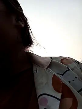 Luyen004 online show from 27, 3, 2026