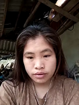 Snapshot of Luyen004 chatting on 4, 3, 2026 Luyen004 online show from 4, 3, 2026