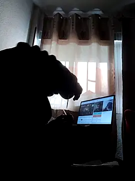 oliver sanders online show from 11, 3, 2026