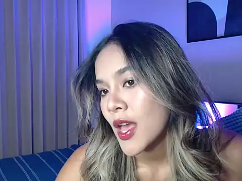 Snapshot of lilypeachxx chatting on 24, 6, 2026 lilypeachxx online show from 24, 6, 2026