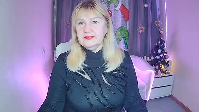 EmmaEllison online show from 28, 11, 2025