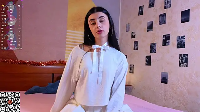 MelanieMooor online show from 22, 12, 2025