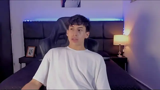 Aaron Spencer13 online show from 29, 9, 2025