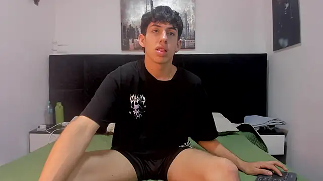 Aaron Spencer13 online show from 7, 11, 2025