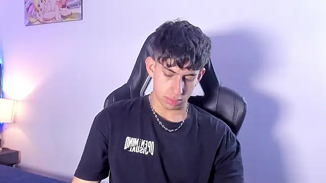 Aaron Spencer13 online show from 20, 10, 2025