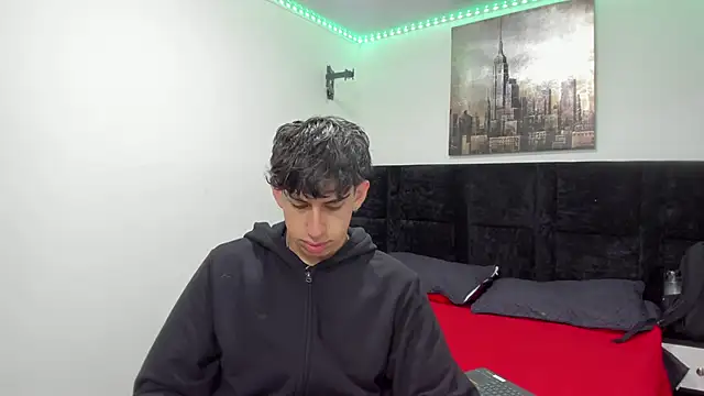 Aaron Spencer13 online show from 20, 9, 2025