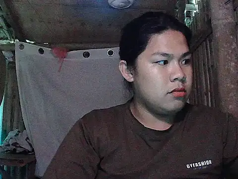 Huntrix2025 online show from 8, 4, 2026