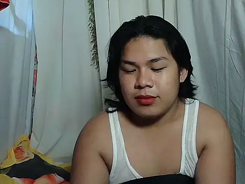 Huntrix2025 online show from 4, 3, 2026