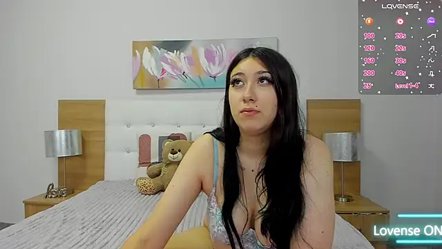 LovelySophie3 online show from 17, 10, 2025