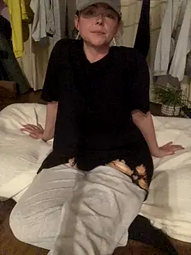 Mia Winters online show from 14, 12, 2025