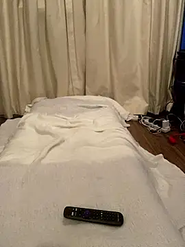 Mia Winters online show from 9, 1, 2026