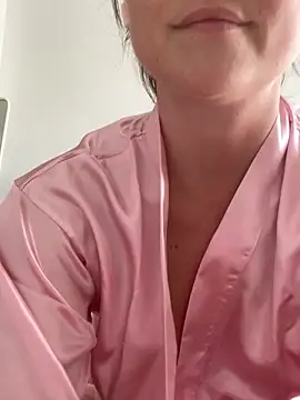 Mia Winters online show from 13, 9, 2025