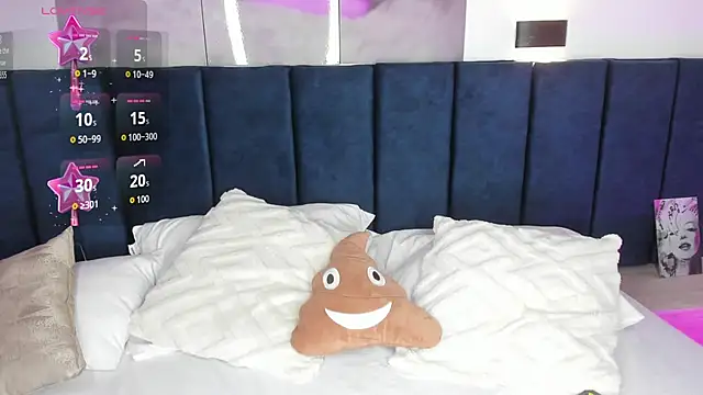 SharonLovee online show from 1, 10, 2025