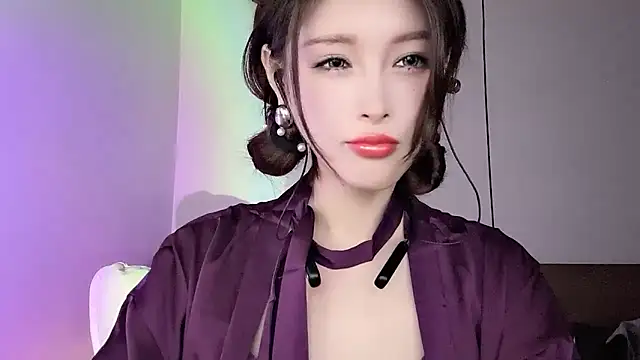 Snapshot of QiaoHui chatting on 18, 10, 2025 QiaoHui online show from 18, 10, 2025