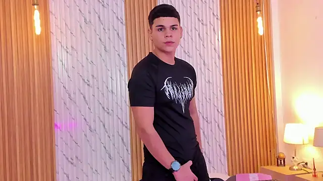 Snapshot of james_jonnes chatting on 10, 11, 2025 james jonnes online show from 10, 11, 2025