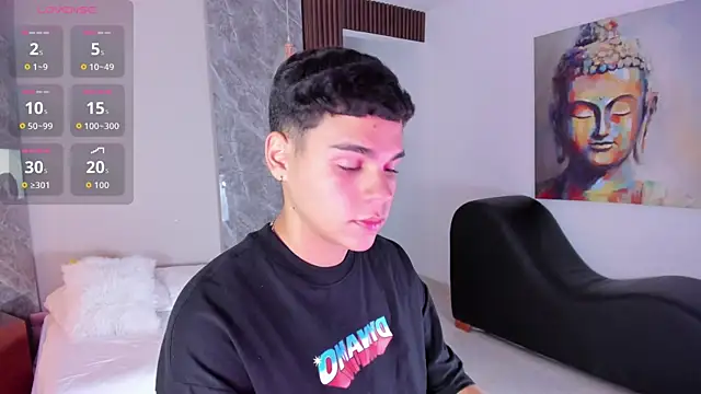 Snapshot of james_jonnes chatting on 25, 9, 2025 james jonnes online show from 25, 9, 2025