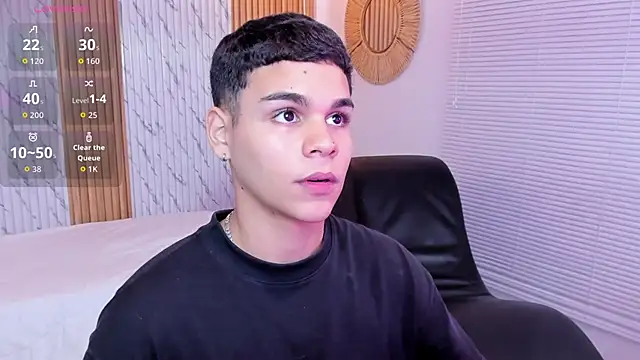 Snapshot of james_jonnes chatting on 11, 10, 2025 james jonnes online show from 11, 10, 2025