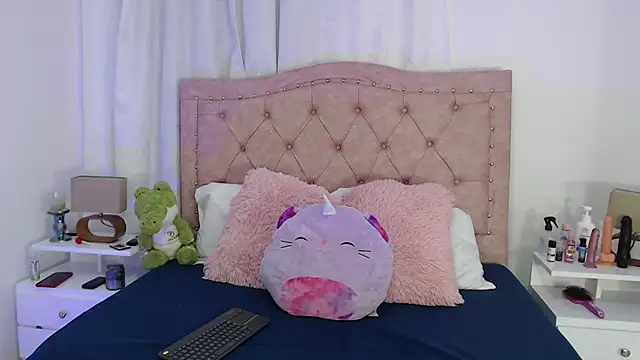 sweet caandyy online show from 28, 10, 2025