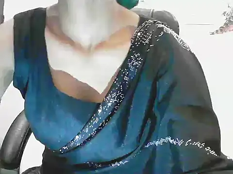 Snapshot of short_girl_ chatting on 20, 6, 2026 short girl online show from 20, 6, 2026