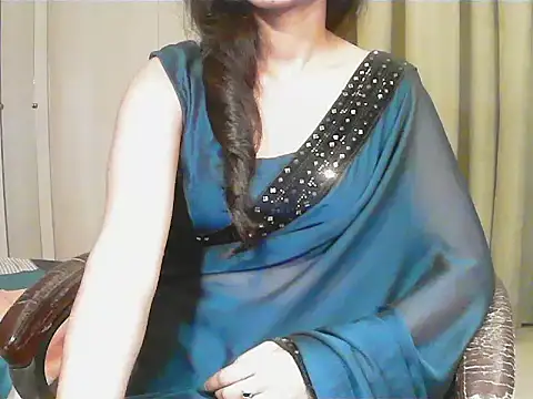 short girl  online show from 14, 1, 2026