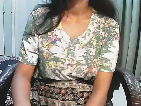 short girl  online show from 7, 10, 2025