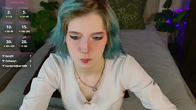 MorgyAsuna  online show from 10, 10, 2025