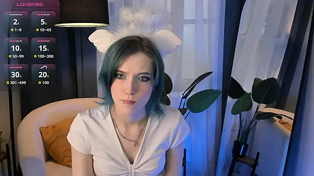 MorgyAsuna  online show from 18, 9, 2025