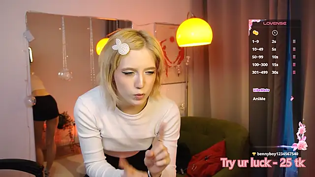 MorgyAsuna  online show from 14, 12, 2025