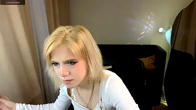 MorgyAsuna  online show from 1, 12, 2025