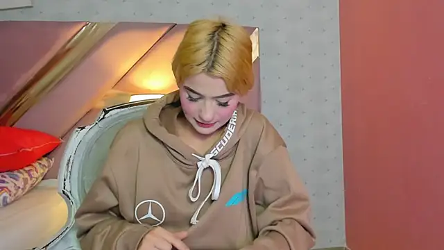 ChloeLaurentt online show from 10, 1, 2026