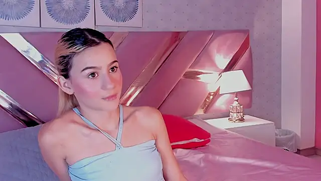 ChloeLaurentt online show from 3, 11, 2025